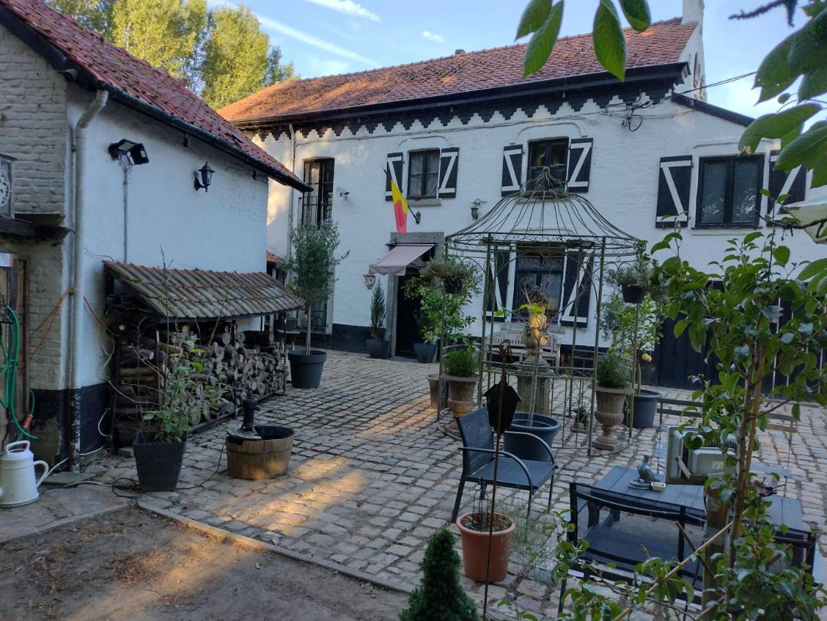 Moulin De Moxhe Micro Gite Et Gite - Bed & Dreams Exterior foto